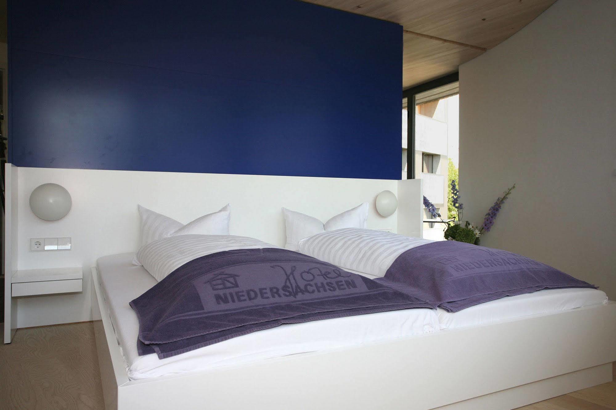 Hotel Niedersachsen เวสเทอร์แลนด์ ภายนอก รูปภาพ